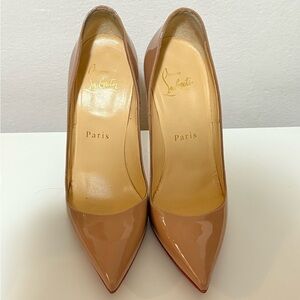 Christian Louboution so Kate 
Nude size 35